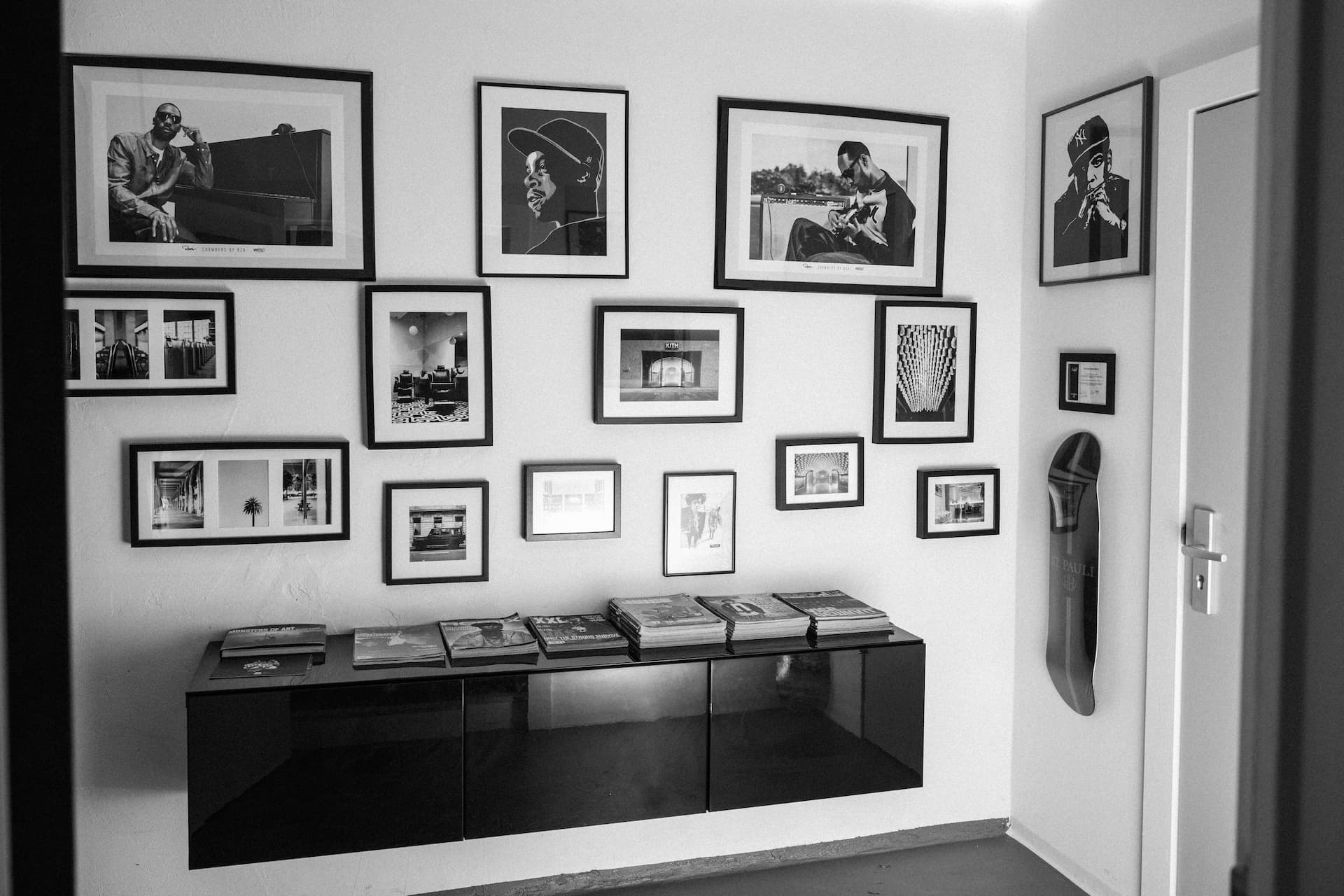 Lounge 13